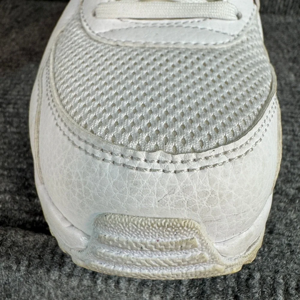 Nike Air Max Excee White Red Navy Blue Low Top Sneakers Women's 7.5